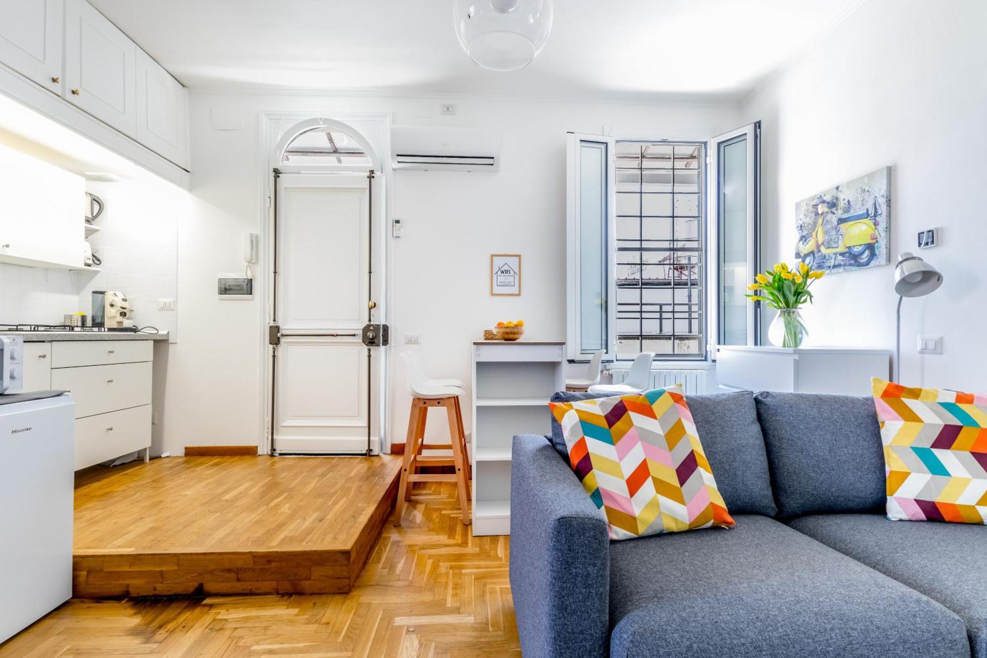 Apartamento Attico Nel Cuore Di Con Box Privato Per Auto Roma